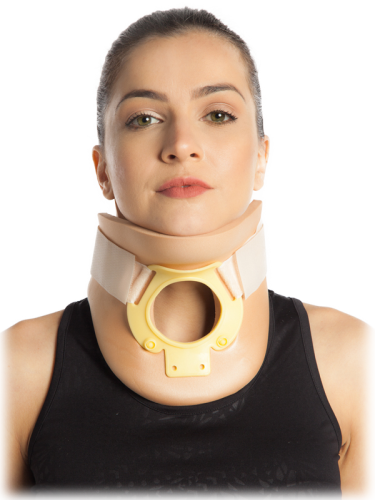 Kolnierz-sztywny-z-otworem-tracheostomijnym-typu-Philadelphia-rehabilitacja.png