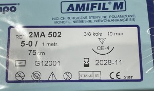 Nici niewchłanialne Amifil 5/0-3/8-19mm dł.75cm-1 szt 